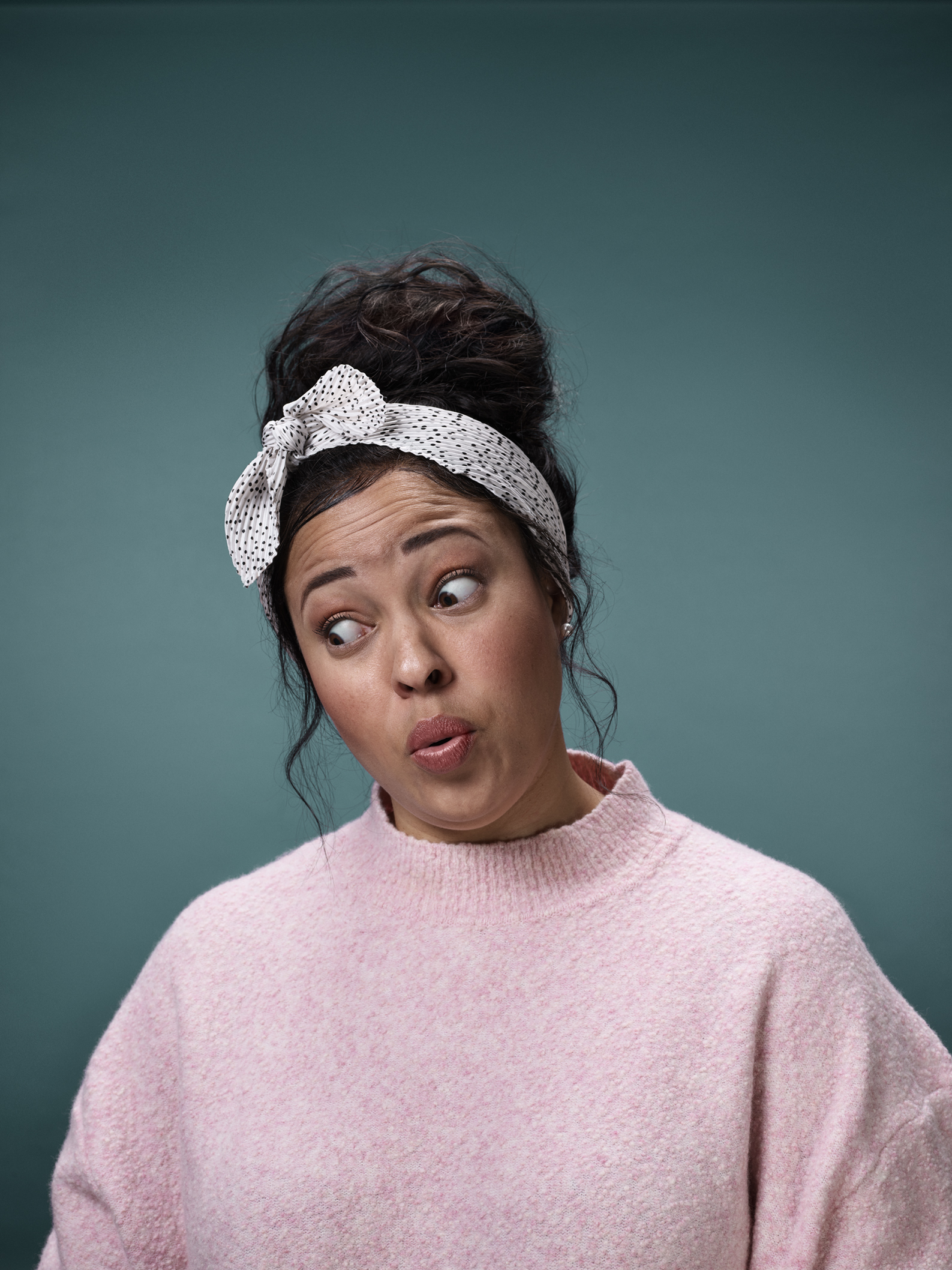 accountor brand woman green