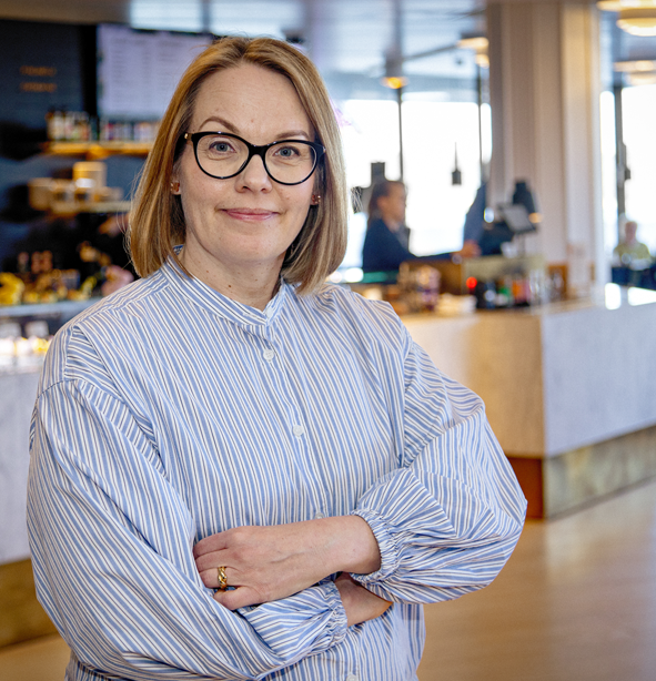Finlandia-talon ravintolatoiminnan käynnistäminen toi mukanaan haasteita henkilöstöhallintoon