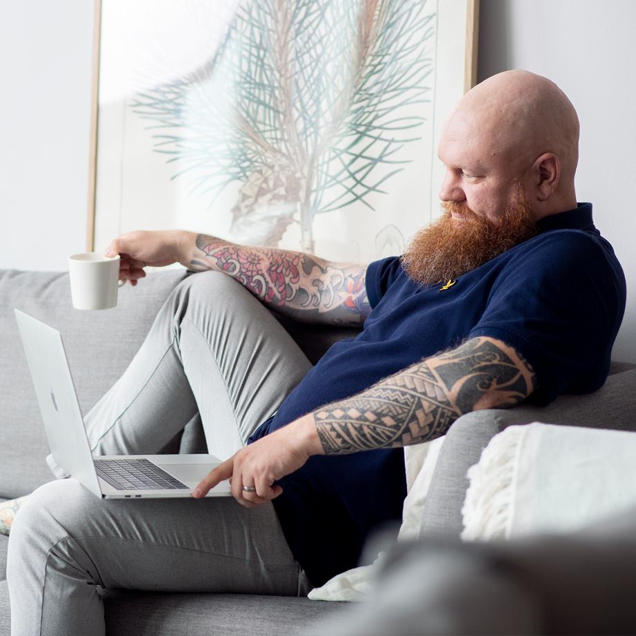 An entrepreneur searches information about value added tax in Finland.